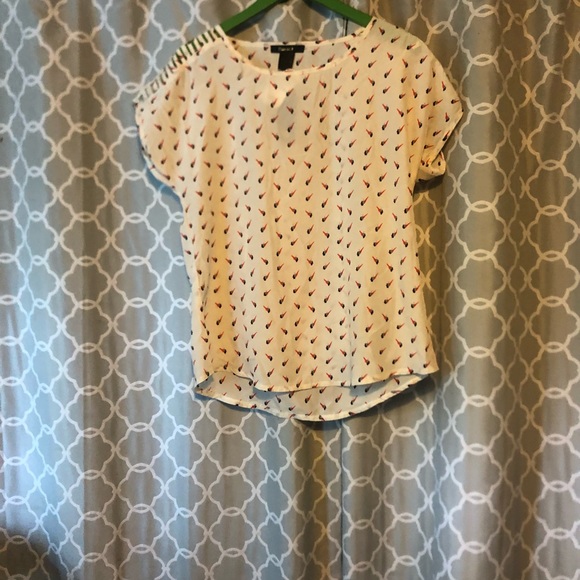 NWT Birdcage sleeve bird print top blouse large - Picture 2 of 3